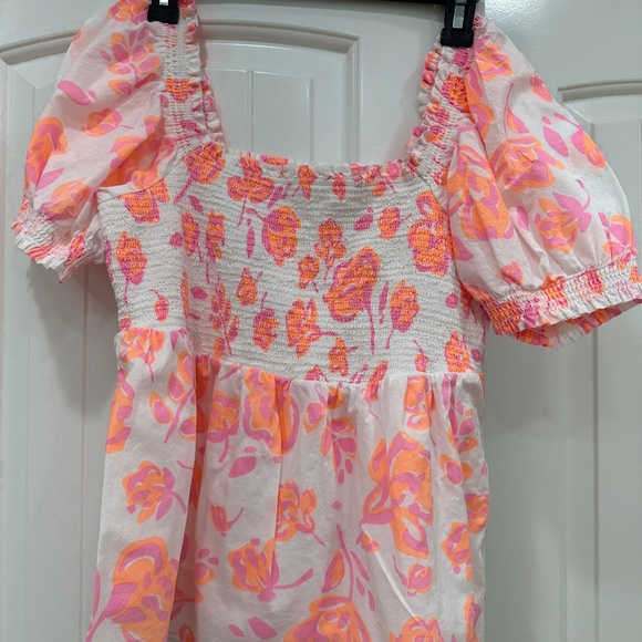 Vineyard Vines Smocked Square Neck Top - Picture 3 of 7